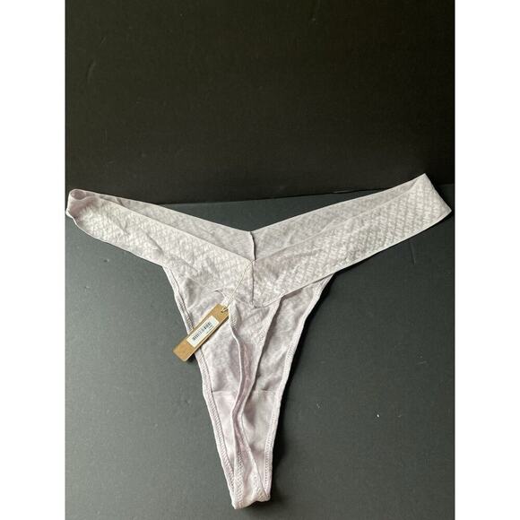 Skims Thong Underwear Womens Size 4x Stretch Lingerie (2) New - Picture 3 of 7